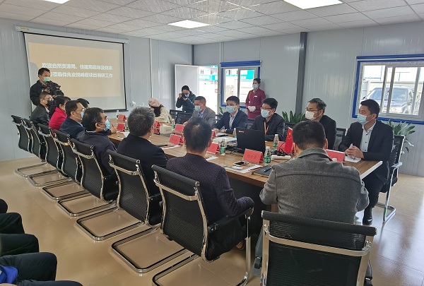 佛山市政协副主席杨小晶到悦峰项目调研2 张延珍 600.jpg