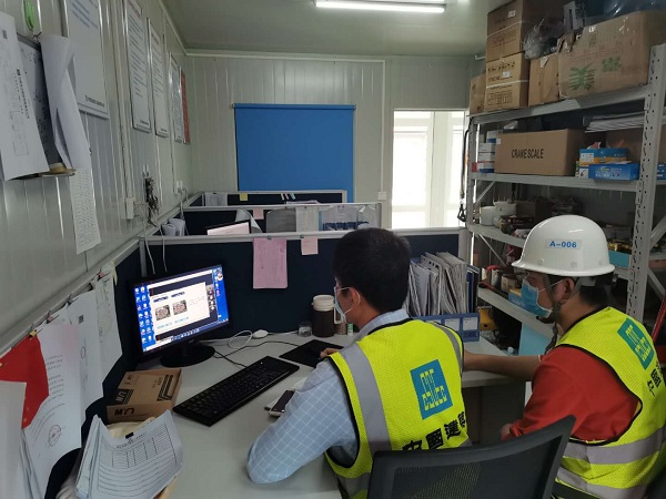 上课培训照片3+闫凡伟 600.jpg 上课培训照片3+闫凡伟 600.jpg