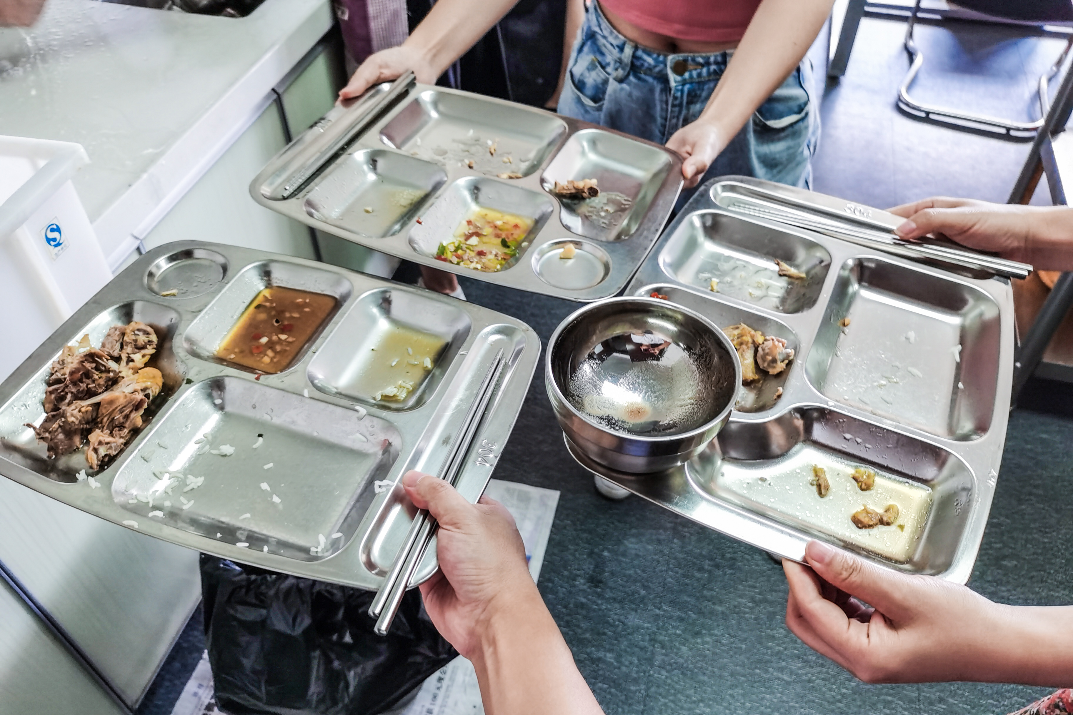 光盘行动 潘世灵.jpg