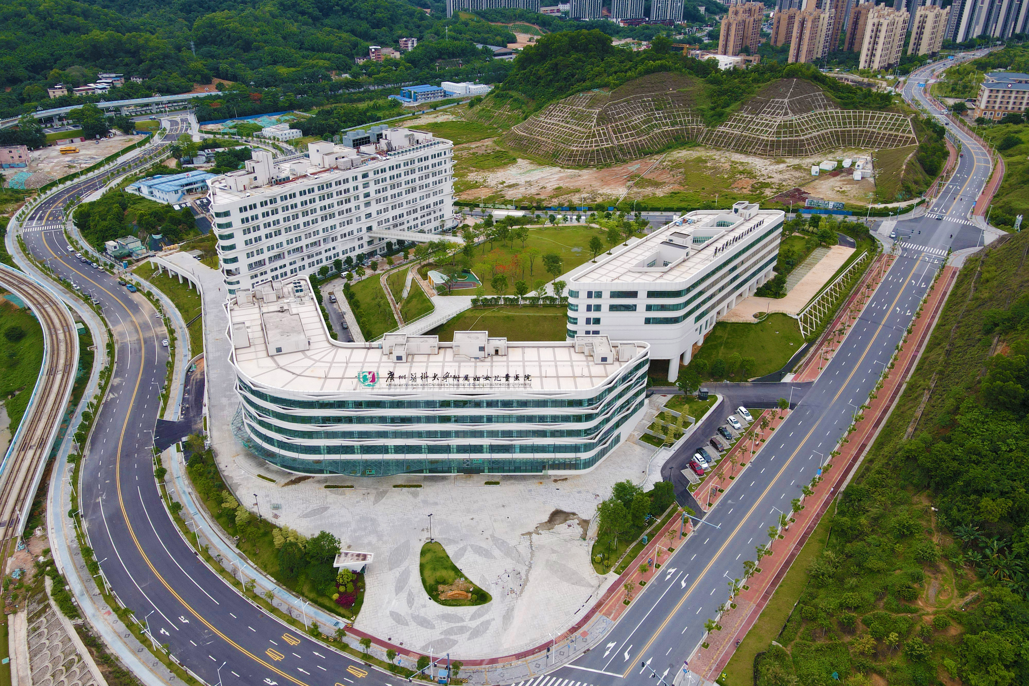 广医航拍图111.jpg